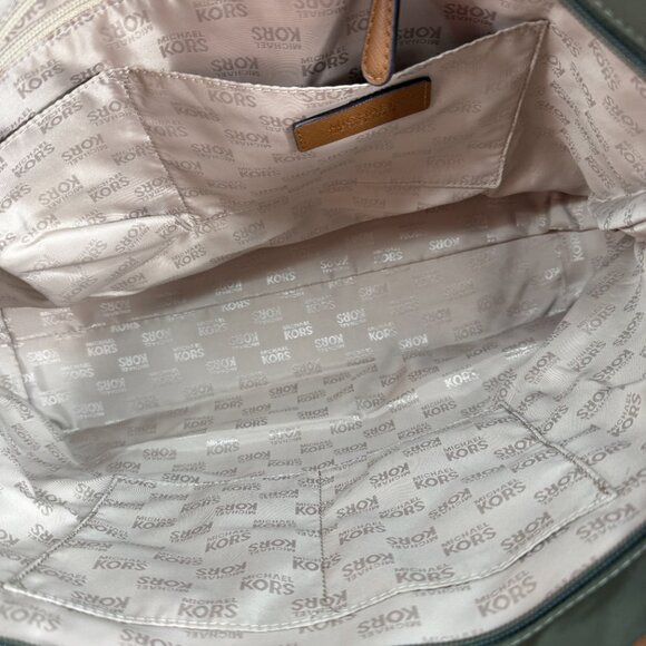 MK Michael Kors Kempton Nylon Tote Army Green - Picture 9 of 11